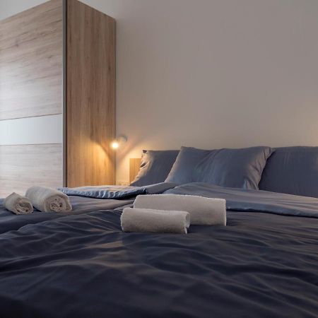 Apartments Aura Deskle Kültér fotó