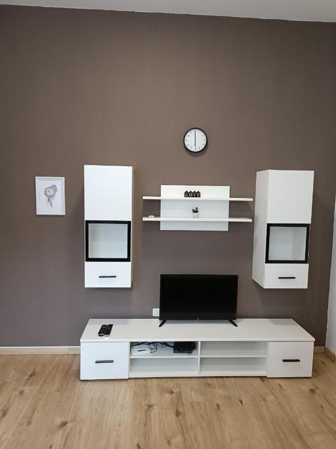 Apartments Aura Deskle Kültér fotó