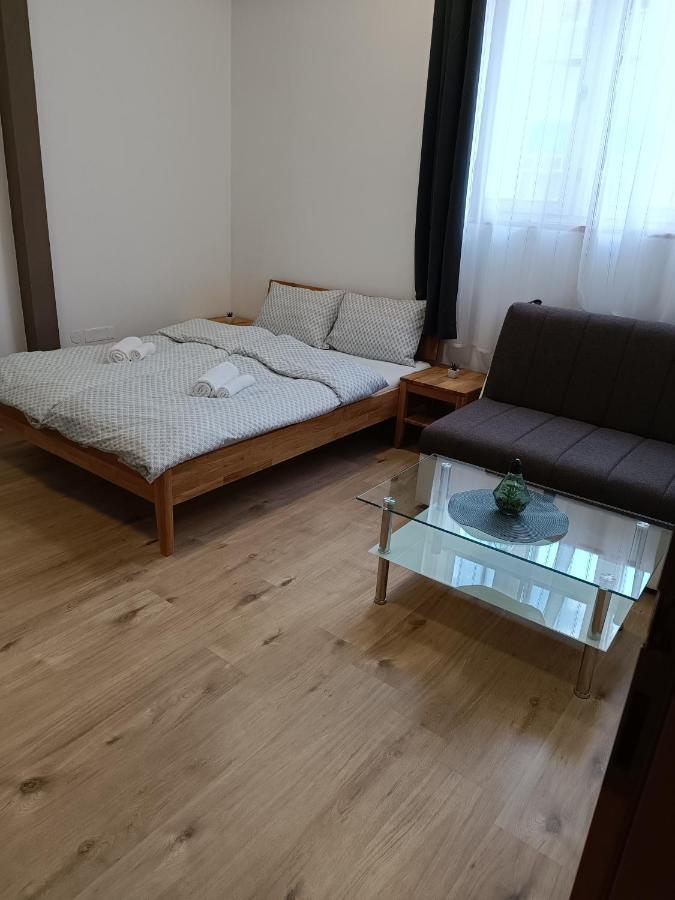 Apartments Aura Deskle Kültér fotó